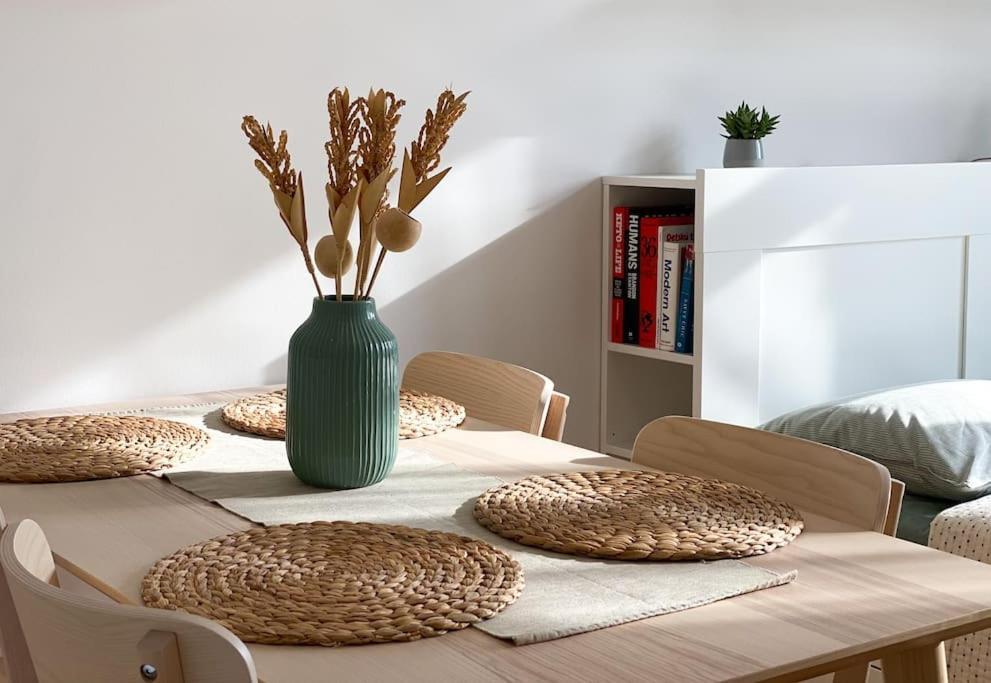 Cute Studio In Old Town Братислава Екстер'єр фото